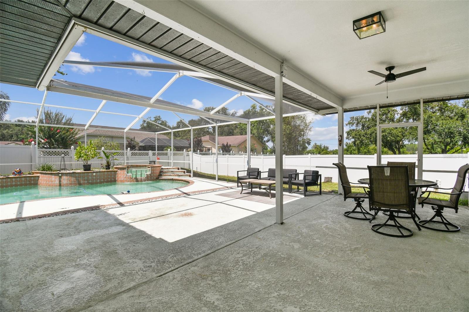 Image 58 of 76 For 1727 Woodpond Way