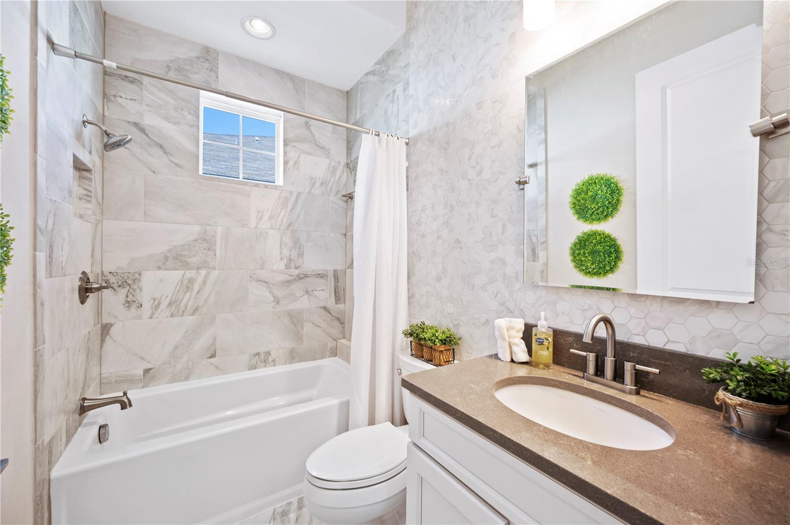 Image 36 of 67 For 4405 Barletta Court