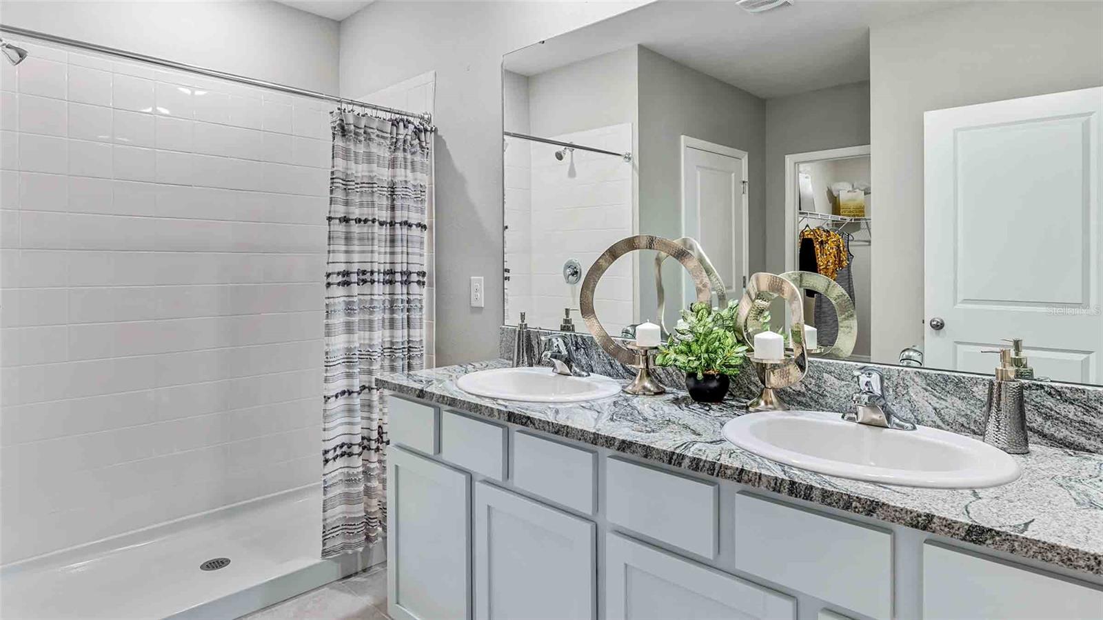 Image 9 of 11 For 35676 Lockman Way