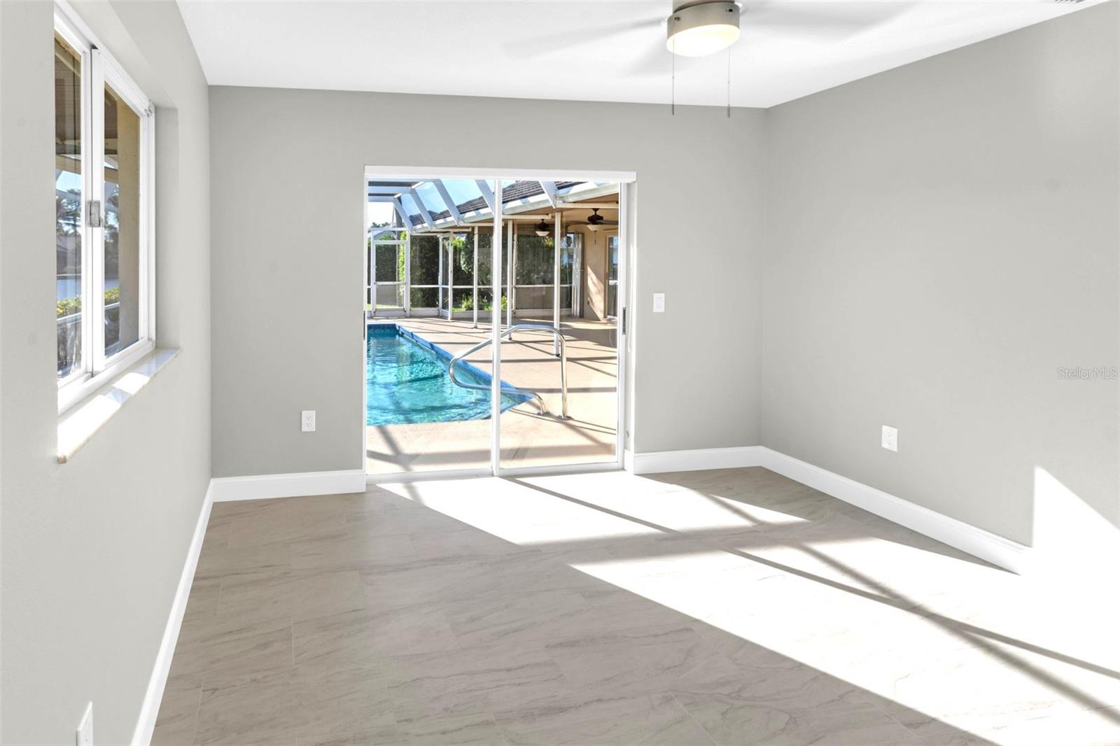 Image 18 of 32 For 6994 Country Lakes Circle