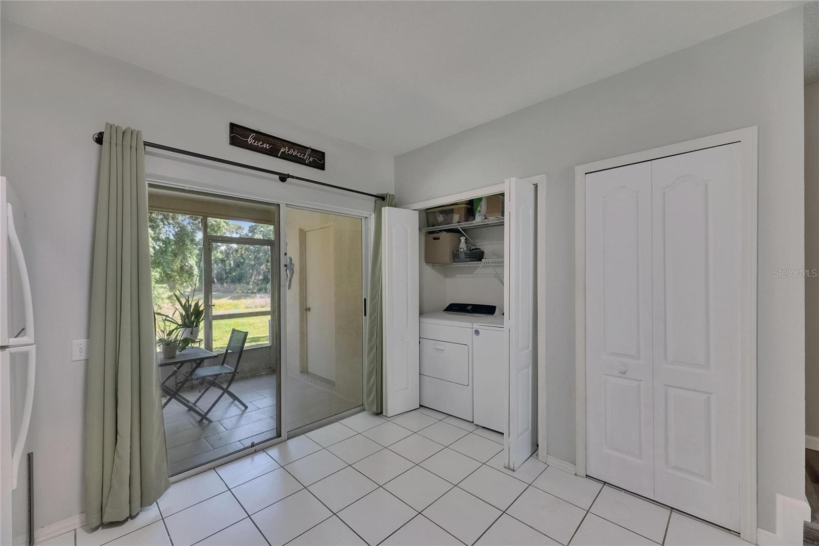 Image 15 of 51 For 2362 Lake Woodberry Circle