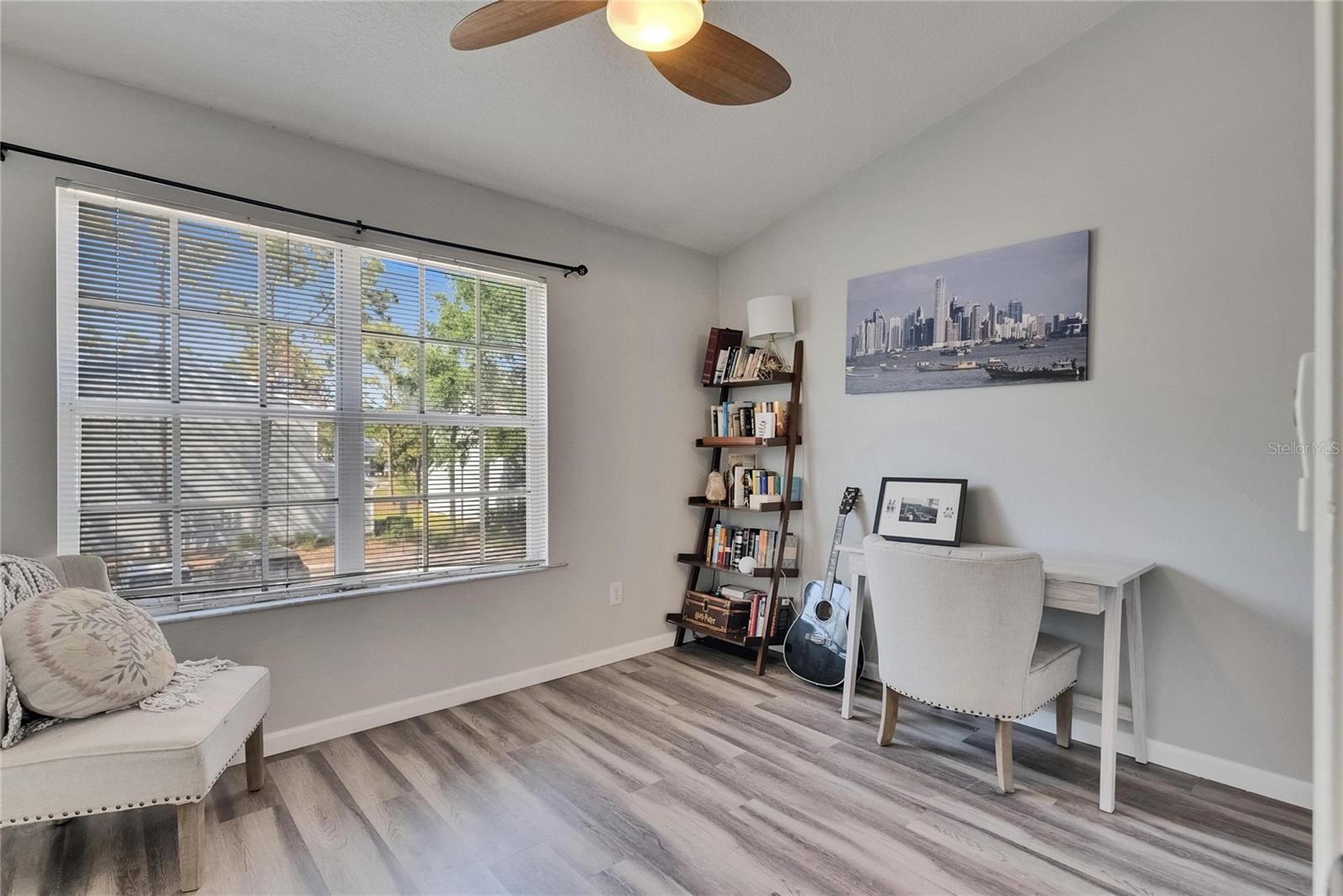 Image 26 of 51 For 2362 Lake Woodberry Circle