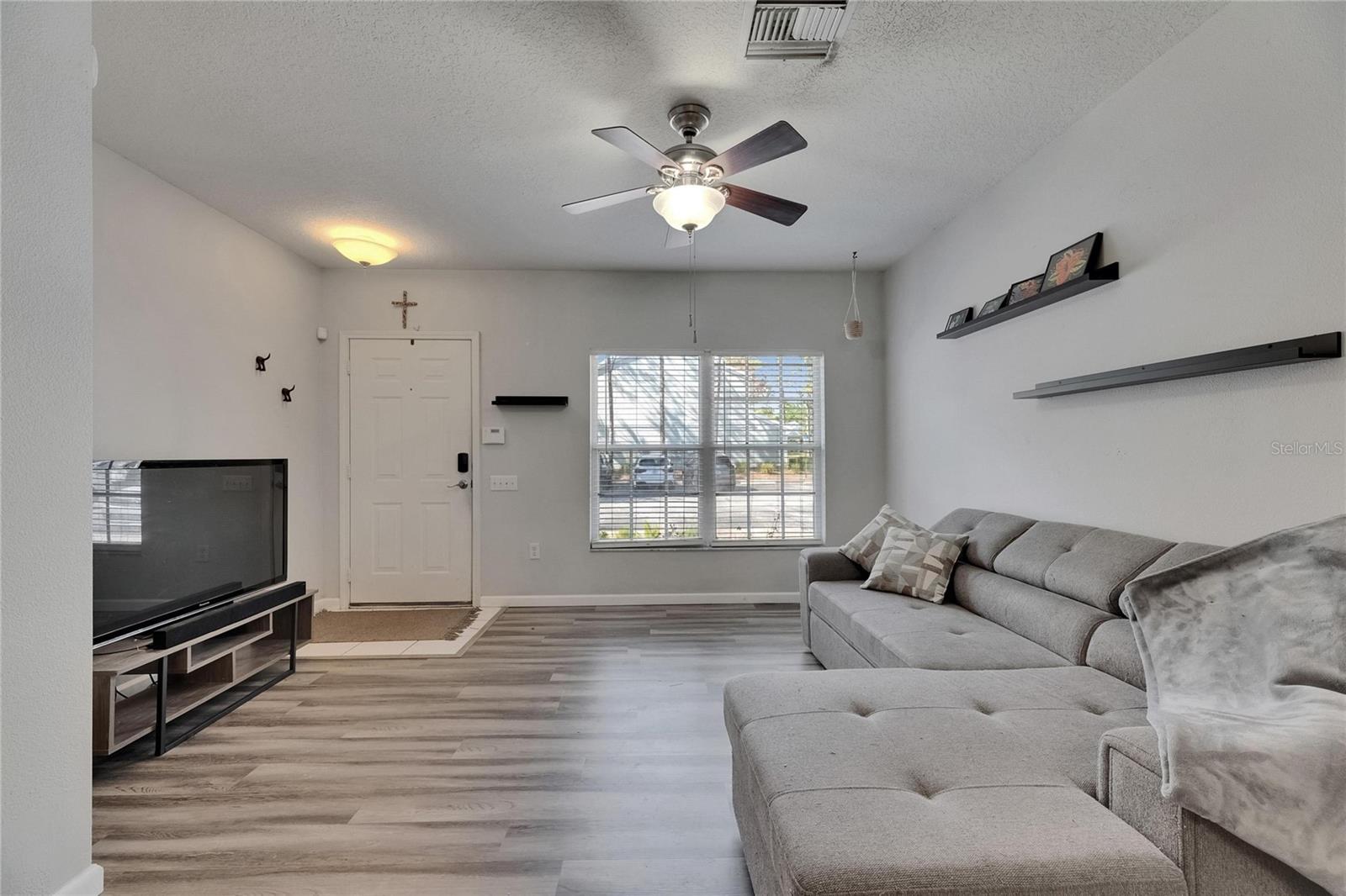 Image 5 of 51 For 2362 Lake Woodberry Circle