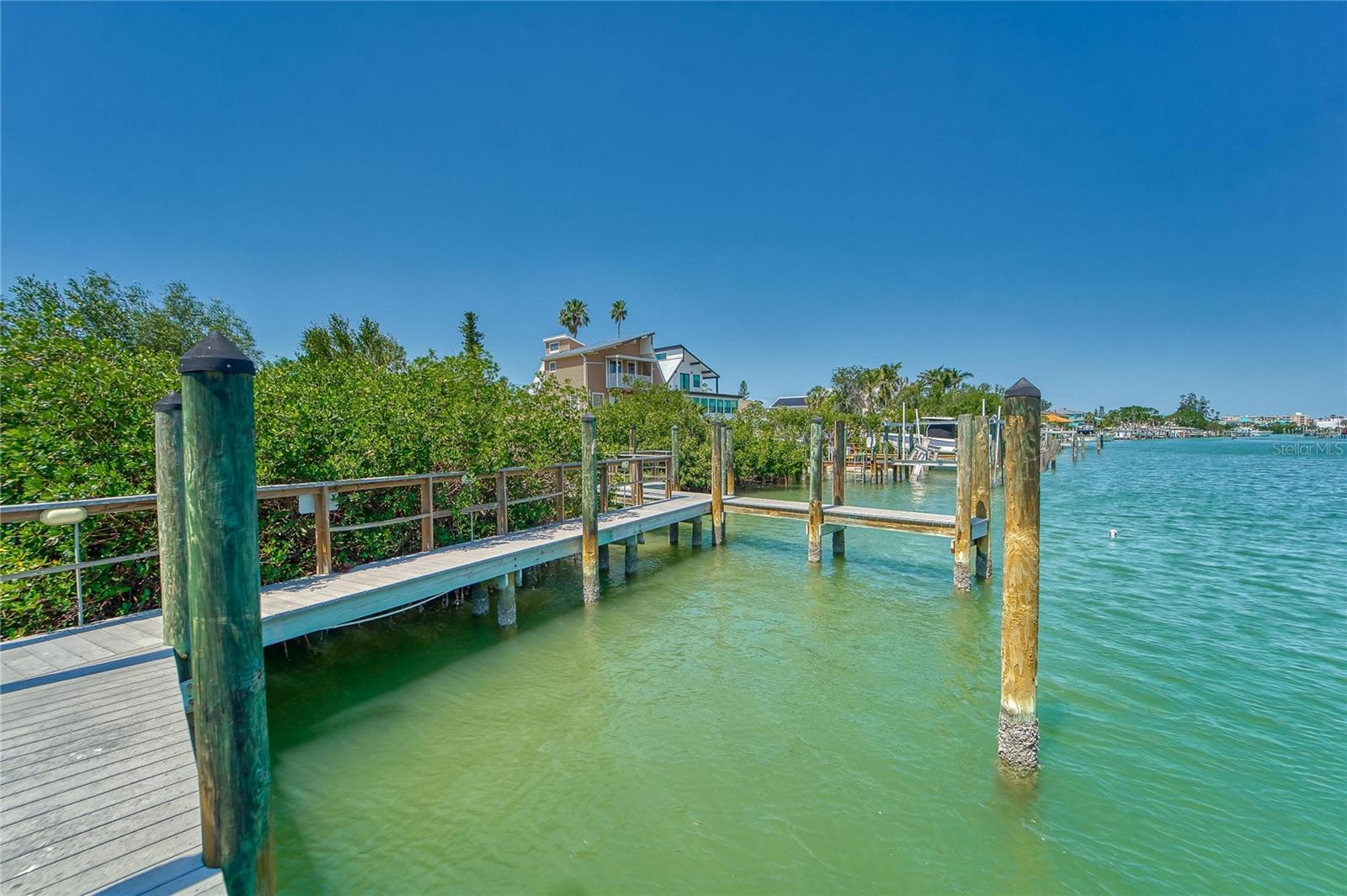 Image 16 of 45 For 12006 Lagoon Lane