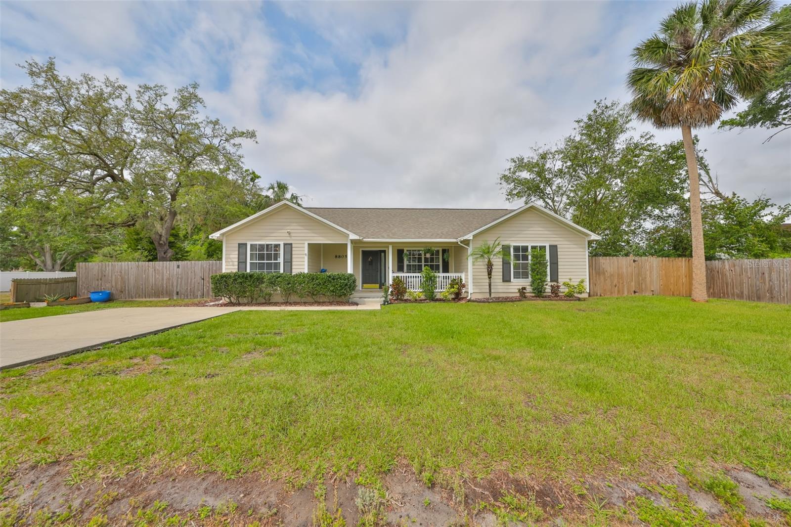 Listing photo id 0 for 8805 Van Fleet Road