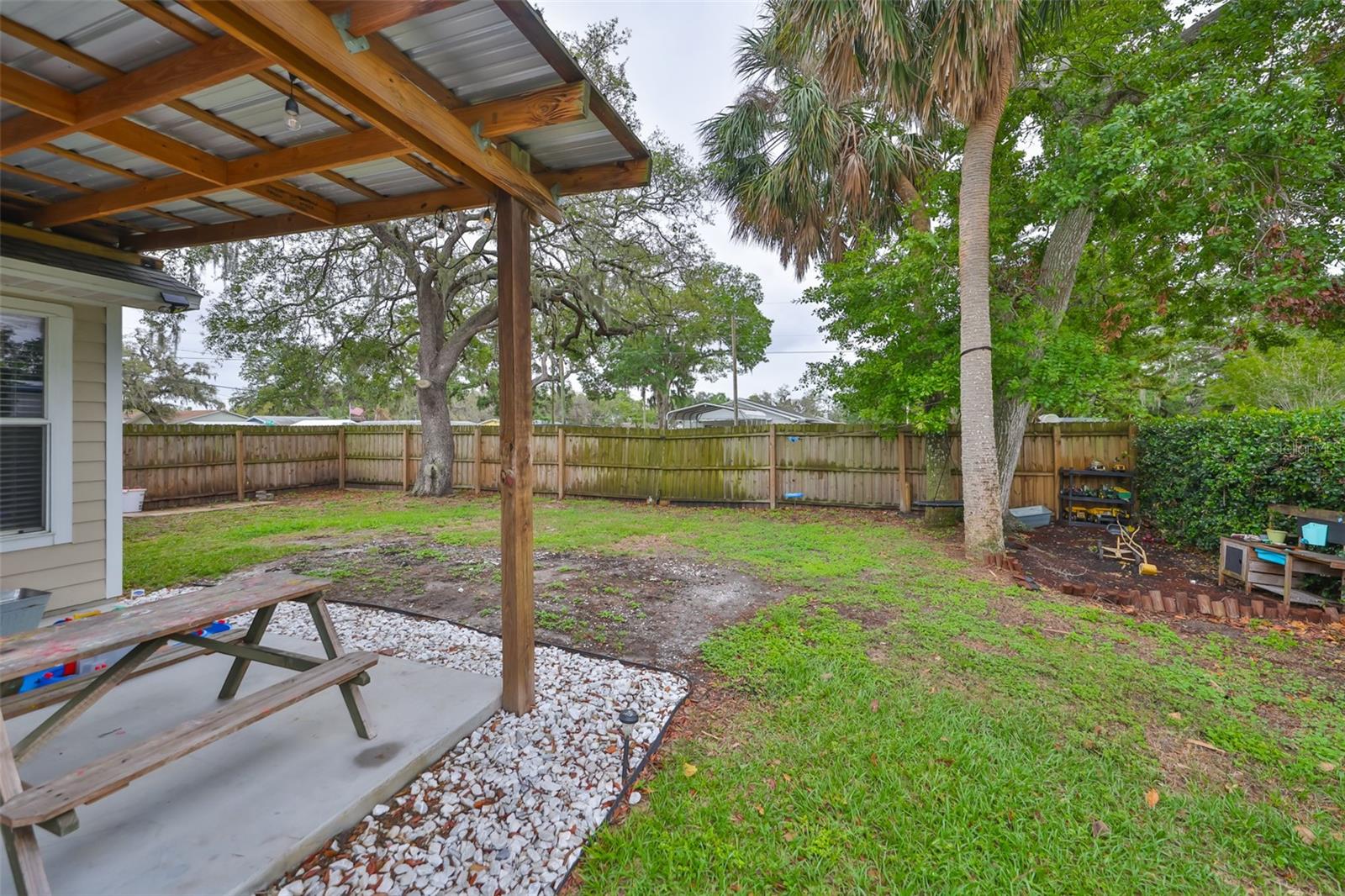 Listing photo id 35 for 8805 Van Fleet Road