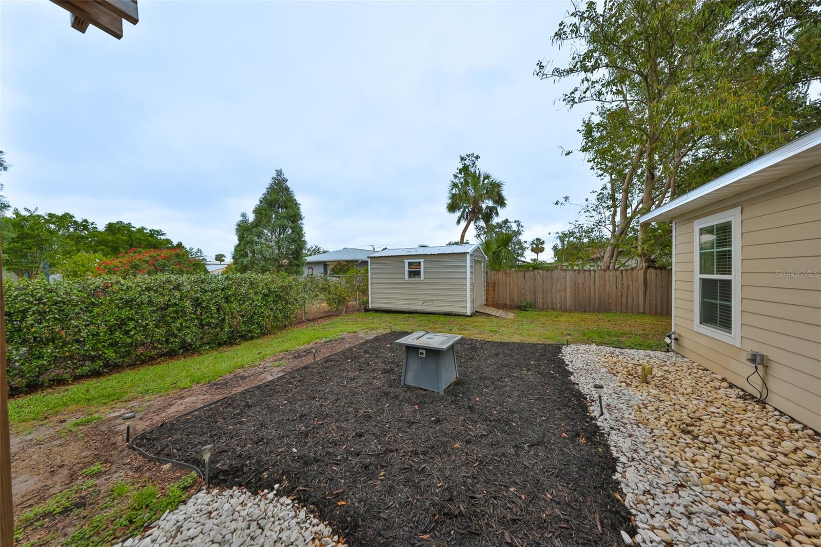 Listing photo id 36 for 8805 Van Fleet Road