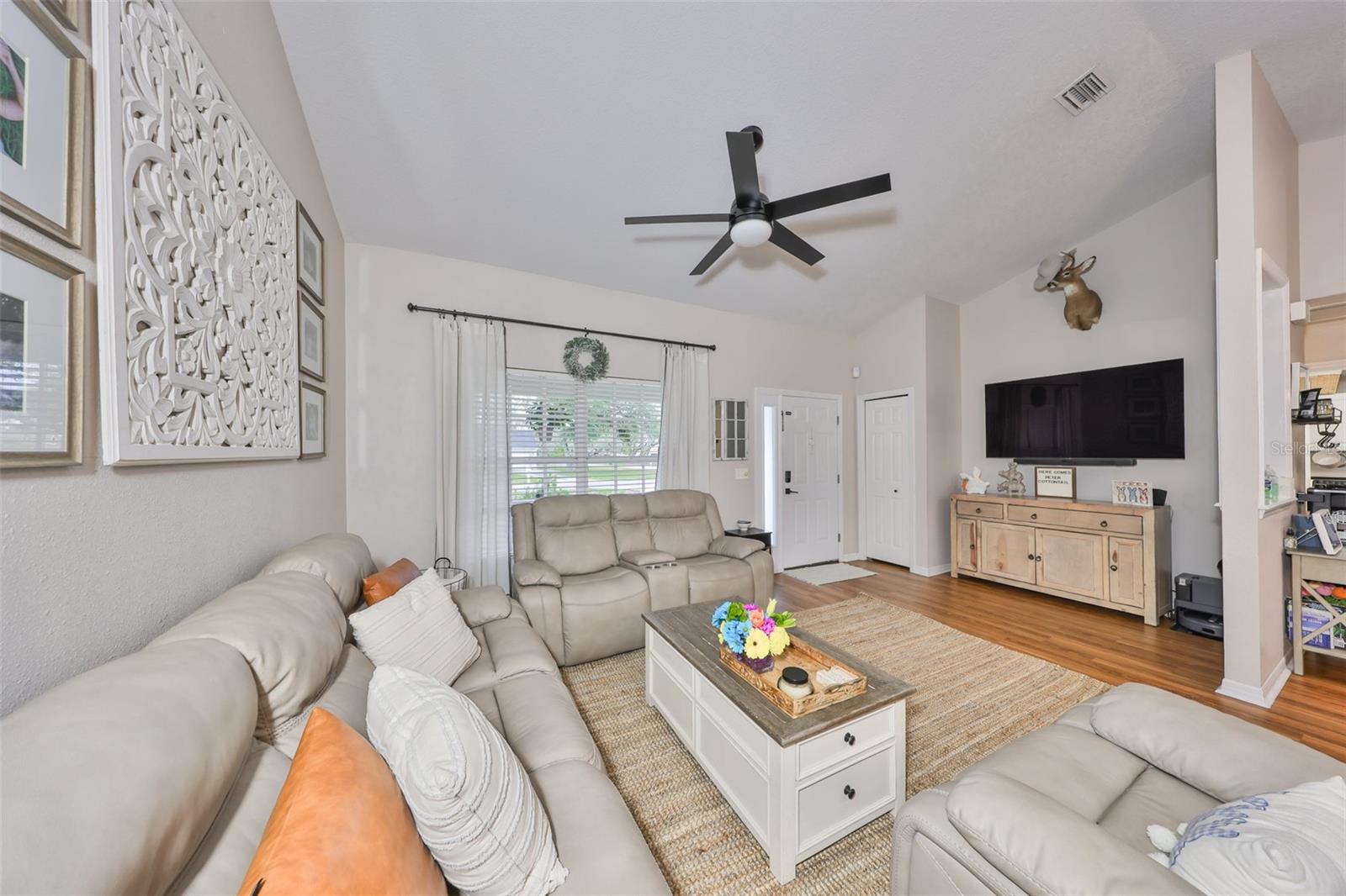 Listing photo id 5 for 8805 Van Fleet Road