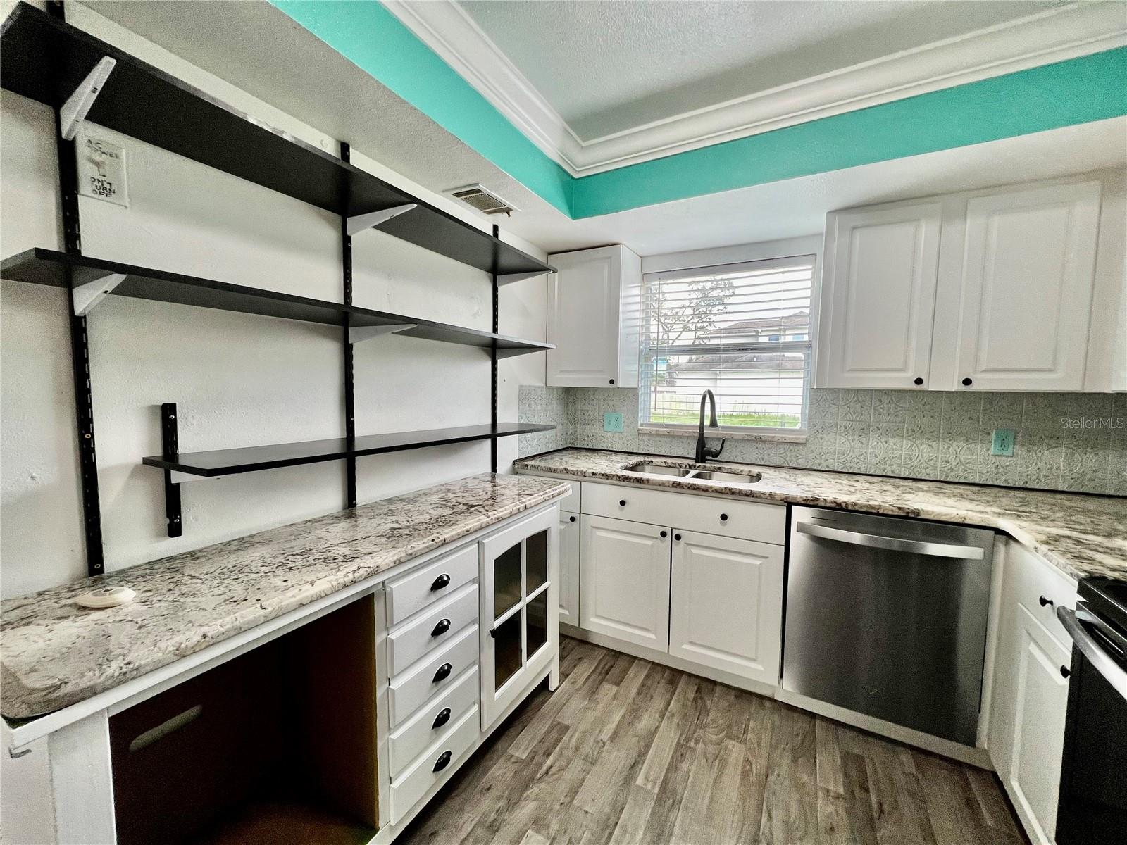 Image 10 of 15 For 7008 Mascotte Street A