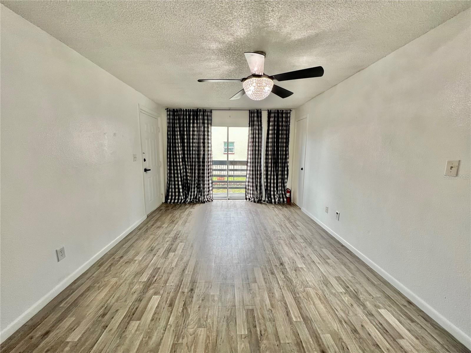 Image 6 of 15 For 7008 Mascotte Street A