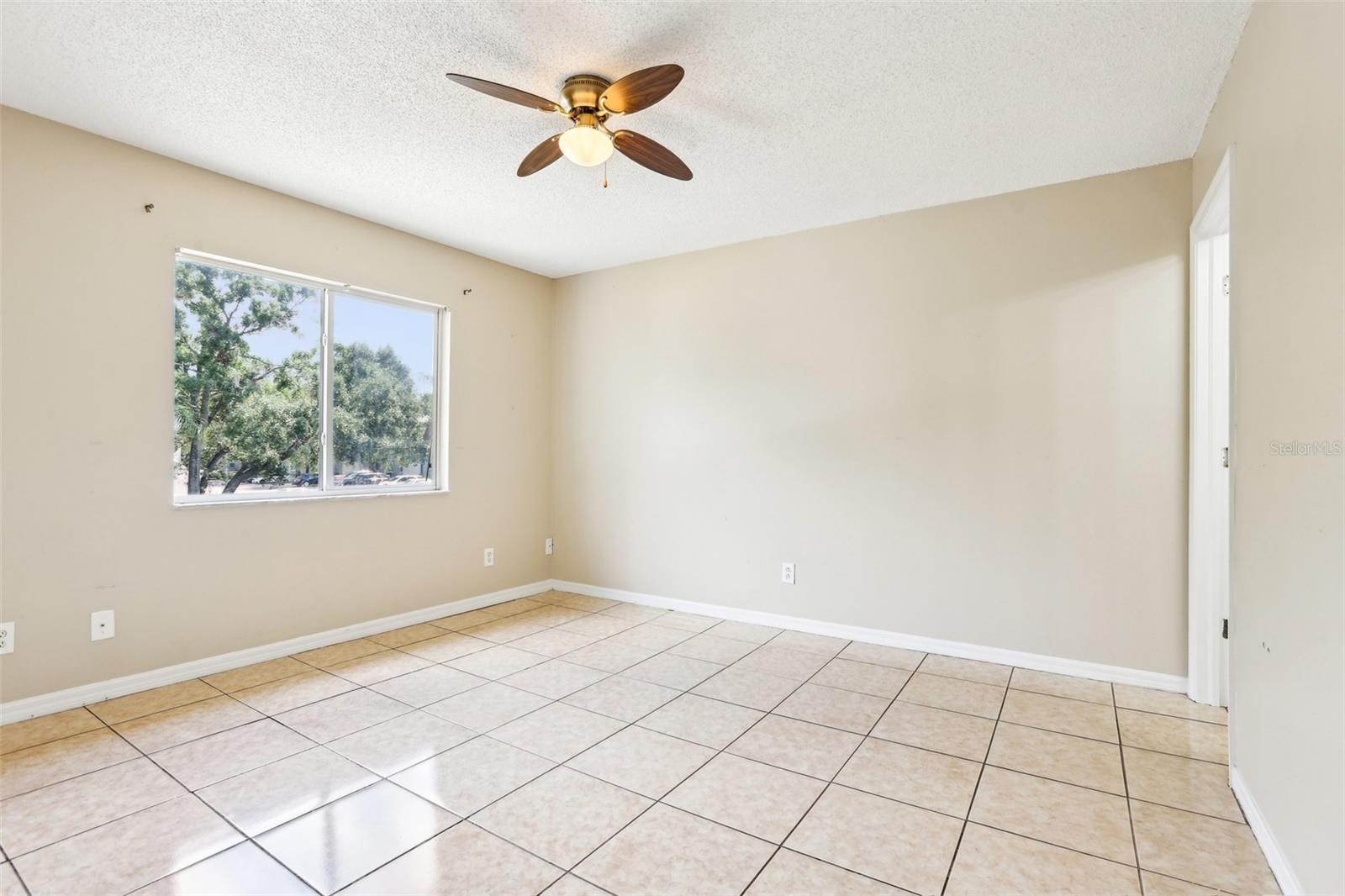 Image 21 of 34 For 7303 Bank Drive