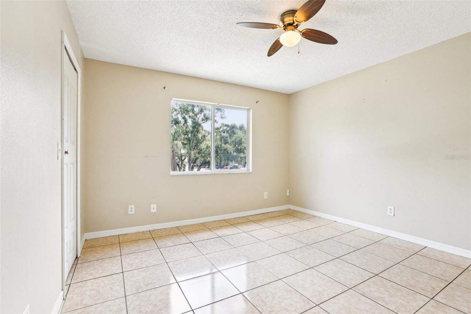 Image 22 of 34 For 7303 Bank Drive