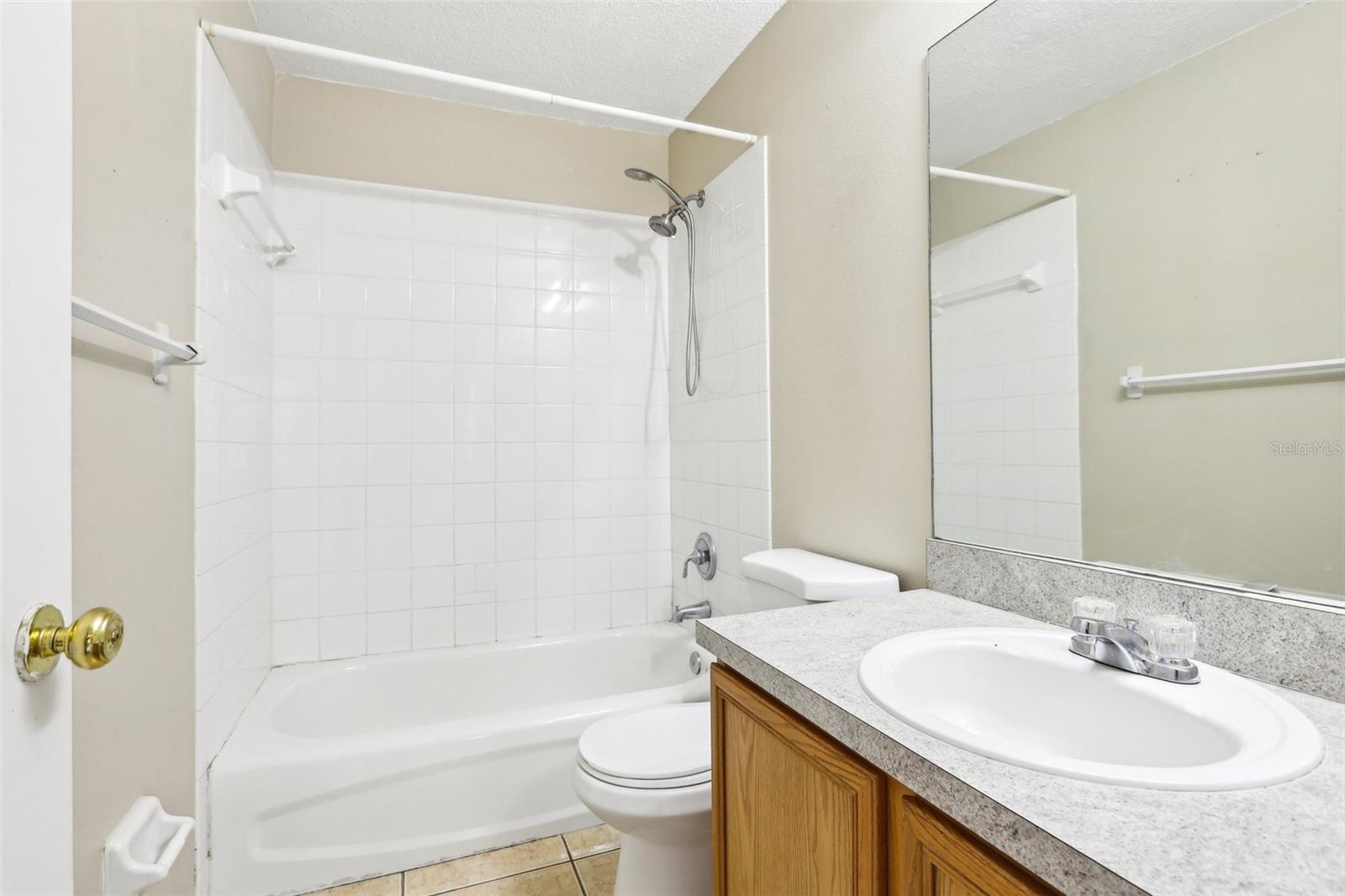 Image 25 of 34 For 7303 Bank Drive