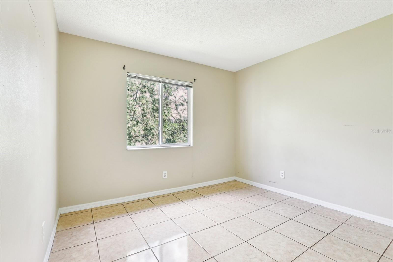 Image 26 of 34 For 7303 Bank Drive