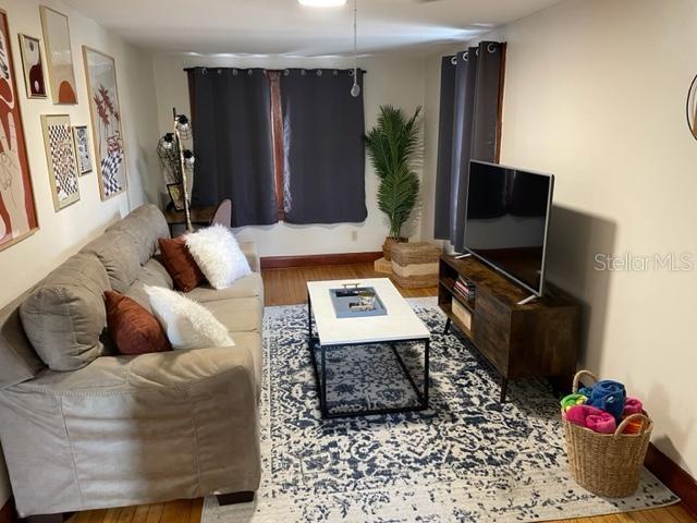 Image 8 of 17 For 1626 27th Avenue N