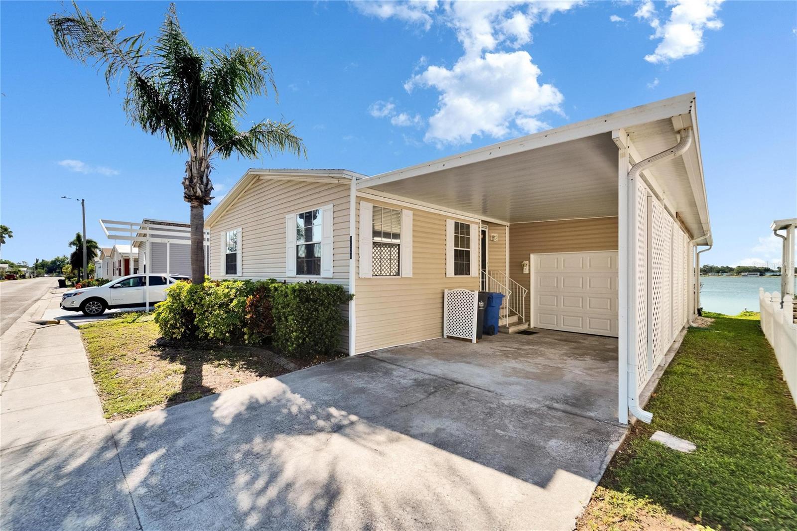Image 3 of 52 For 8528 Fantasia Park Way