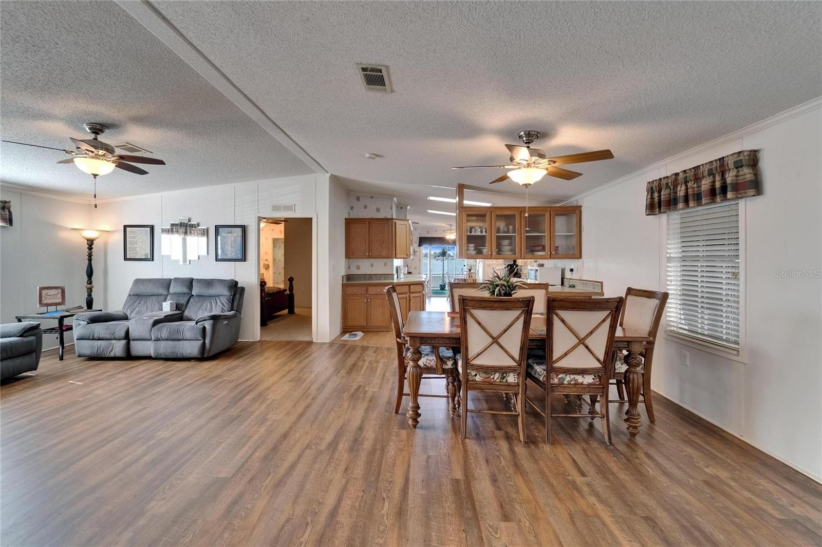 Image 30 of 52 For 8528 Fantasia Park Way