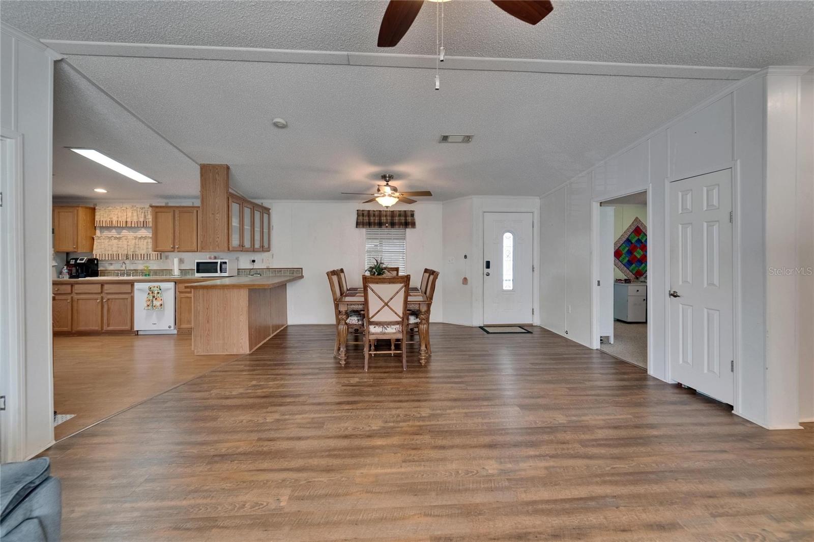 Image 32 of 52 For 8528 Fantasia Park Way