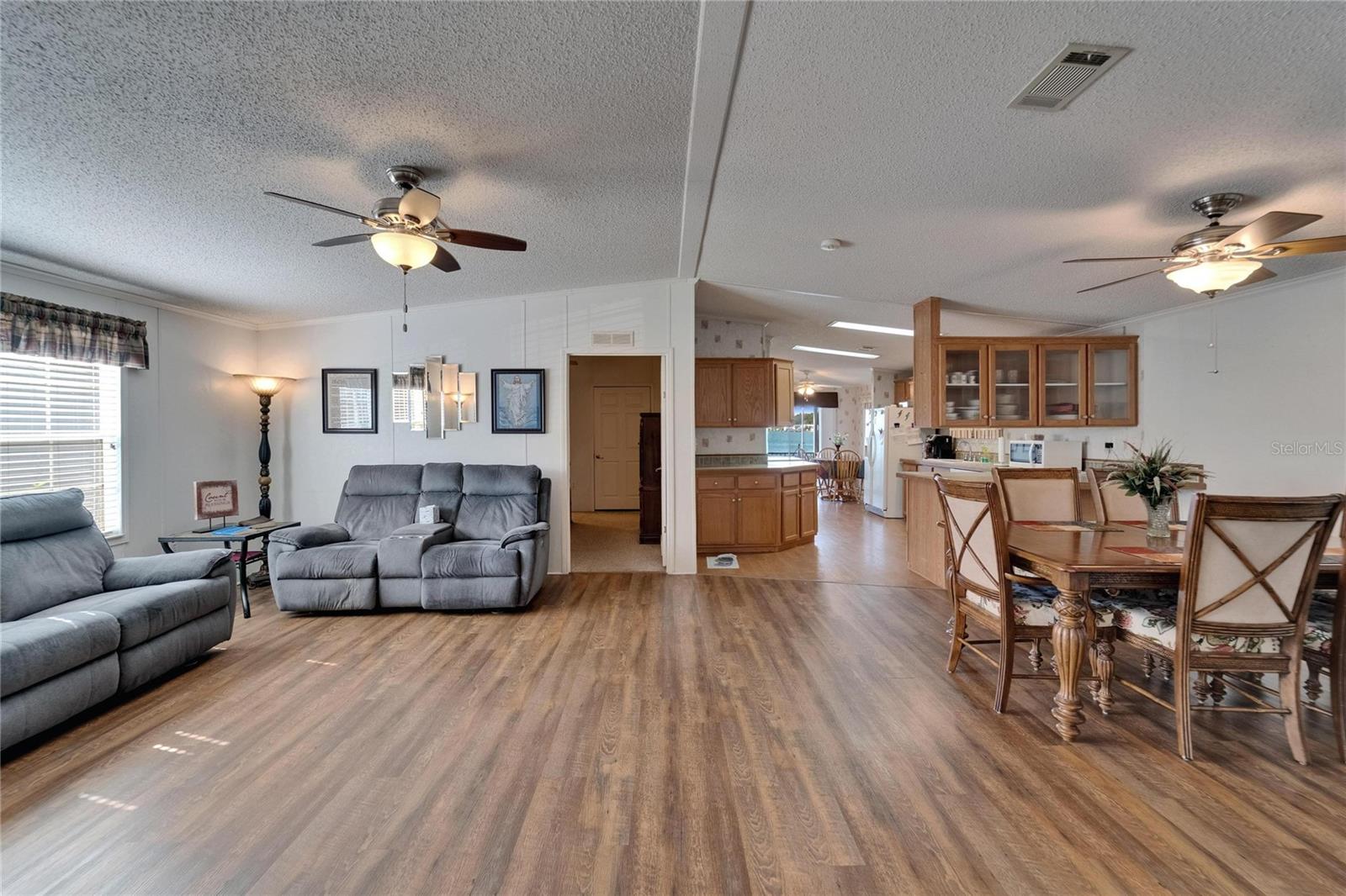 Image 33 of 52 For 8528 Fantasia Park Way