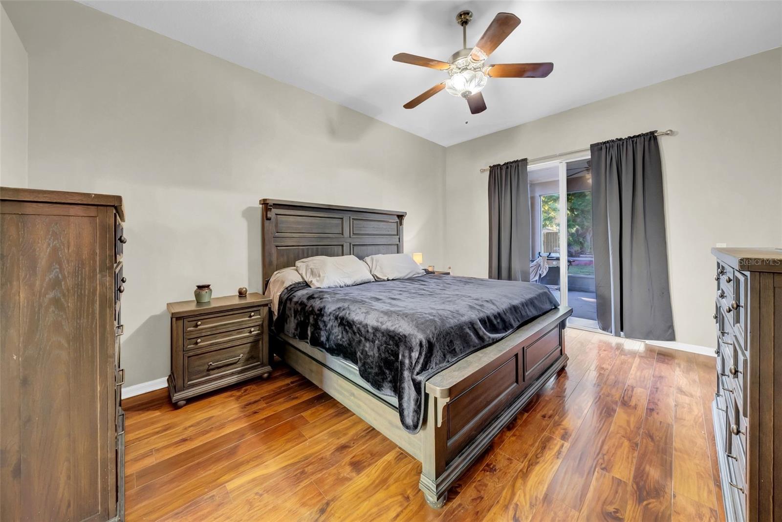 Image 13 of 40 For 4010 Lithia Ridge Boulevard