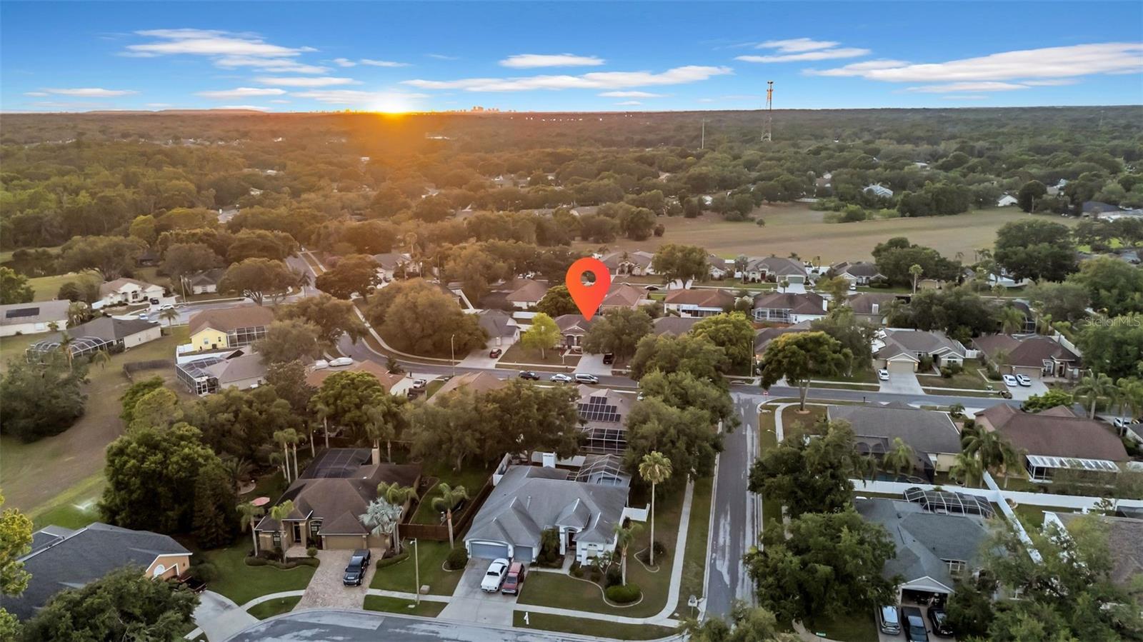 Image 34 of 40 For 4010 Lithia Ridge Boulevard