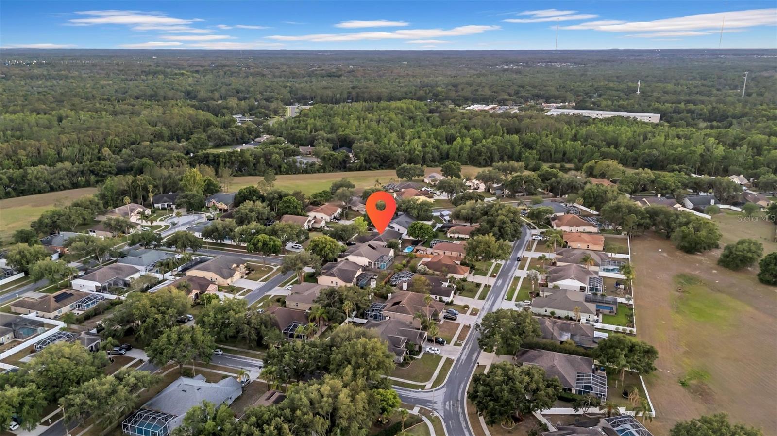 Image 35 of 40 For 4010 Lithia Ridge Boulevard