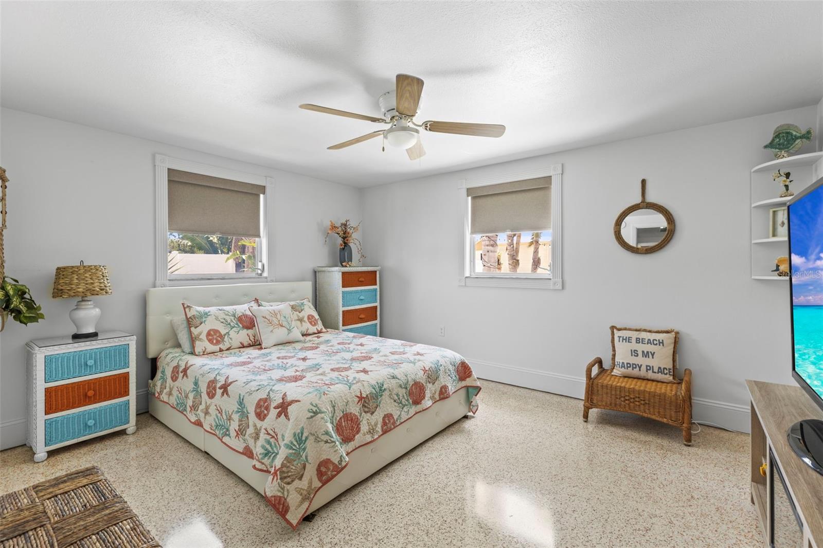 Image 18 of 41 For 595 Denburn Court