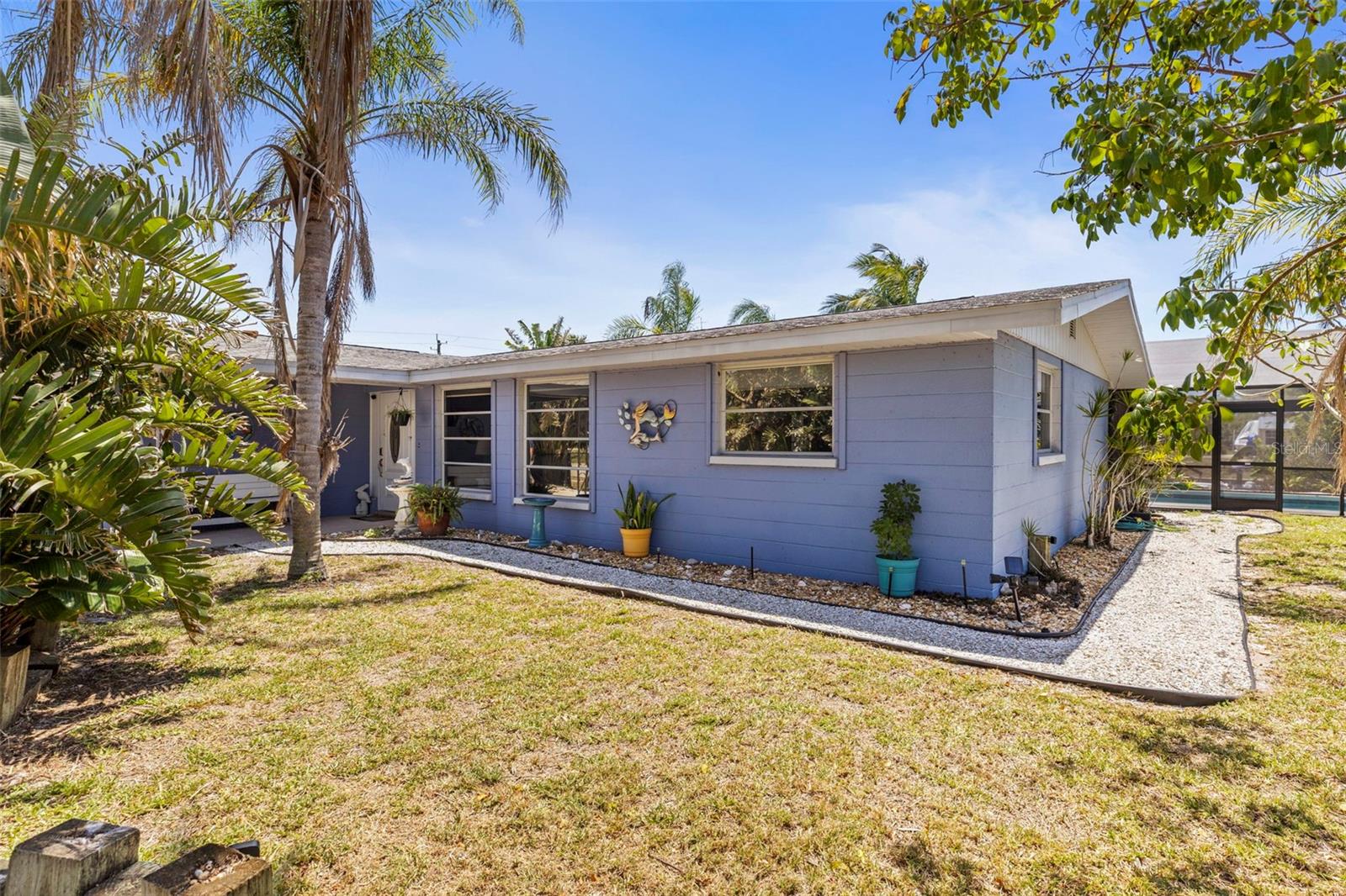Image 2 of 41 For 595 Denburn Court