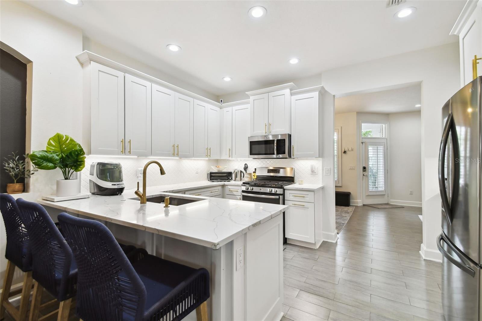 Image 13 of 67 For 10011 Parley Drive
