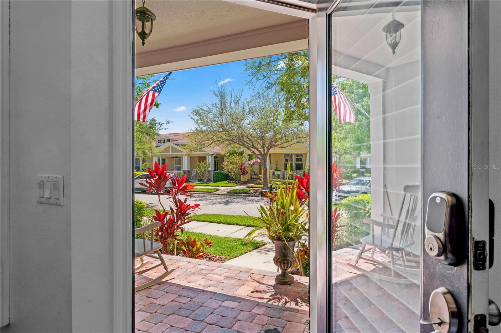 Image 4 of 67 For 10011 Parley Drive