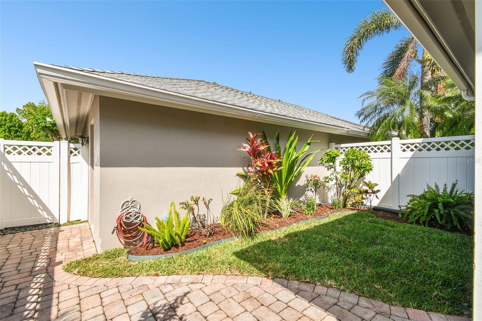Image 46 of 67 For 10011 Parley Drive