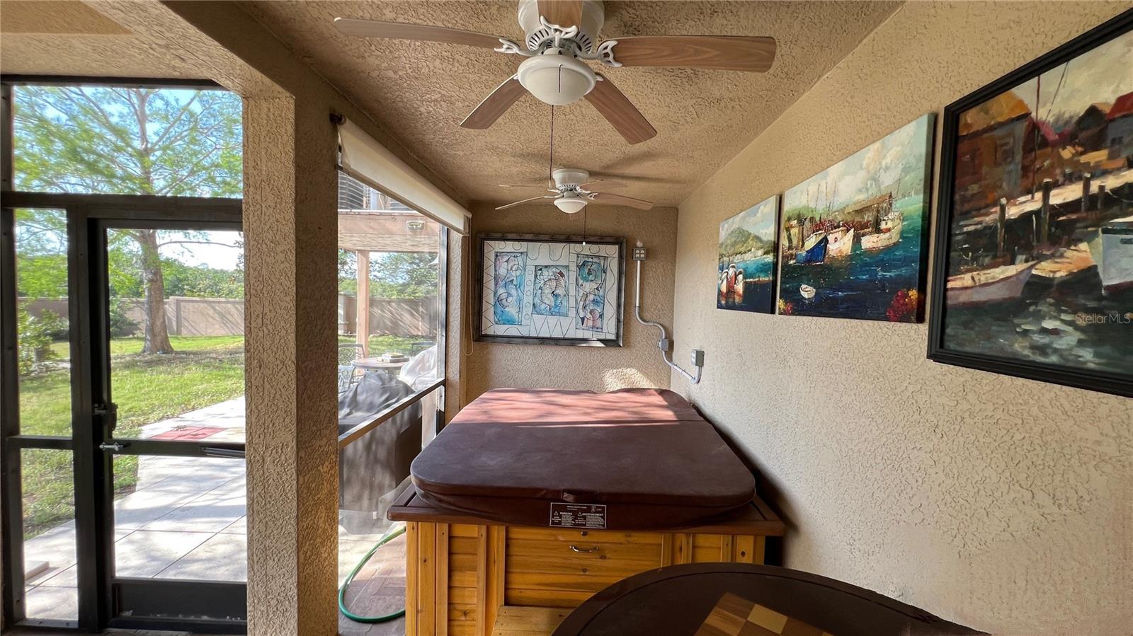 Image 14 of 34 For 6533 Channelside Drive