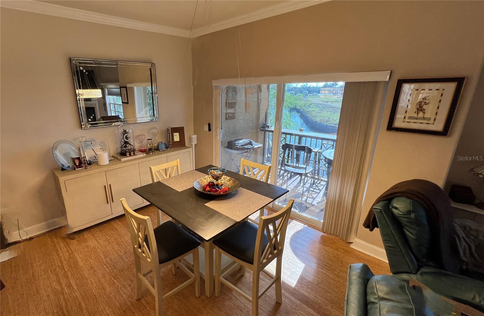 Image 7 of 34 For 6533 Channelside Drive