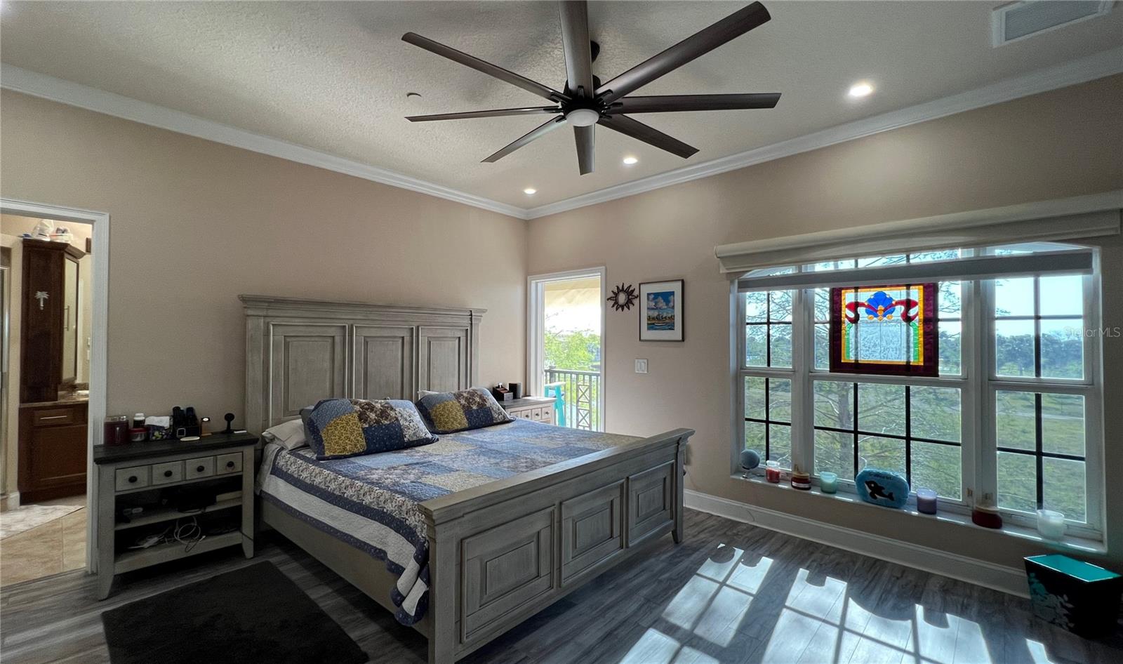 Image 9 of 34 For 6533 Channelside Drive