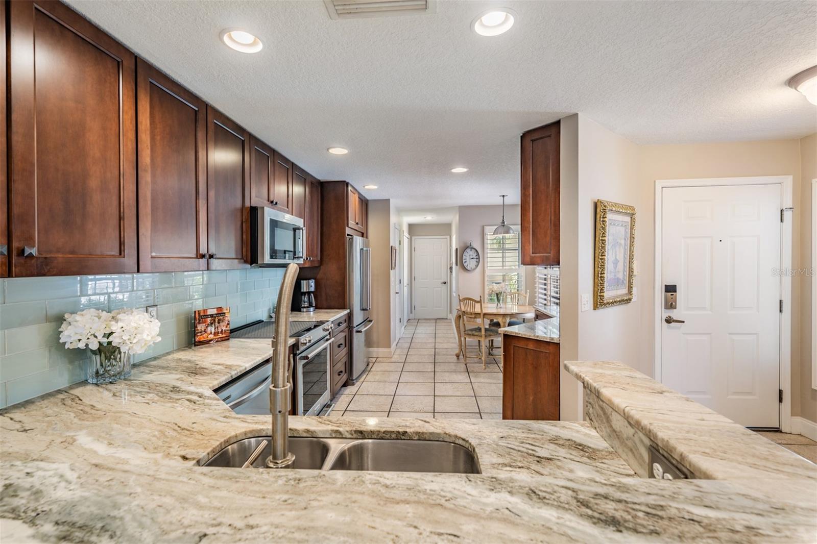 Image 14 of 61 For 17537 Fairmeadow Drive