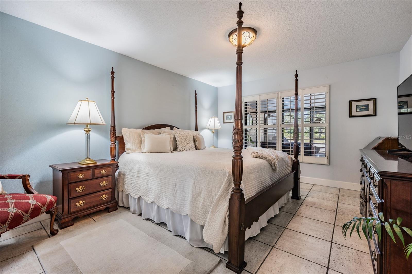 Image 22 of 61 For 17537 Fairmeadow Drive