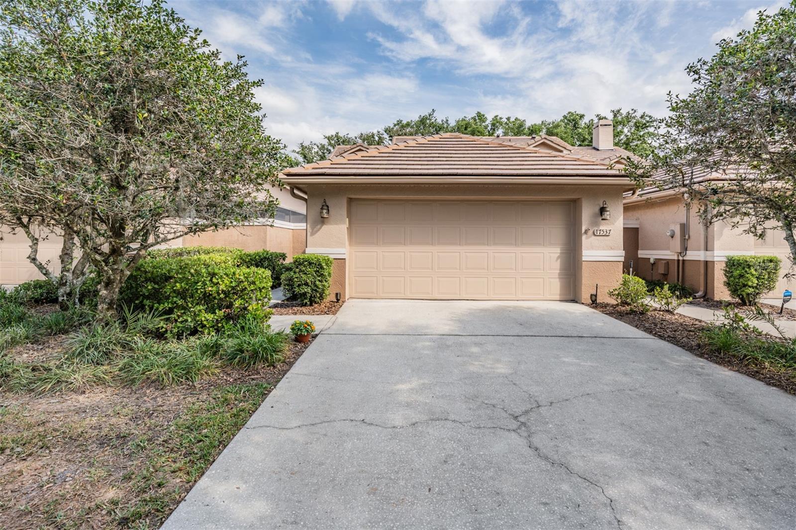 Image 43 of 61 For 17537 Fairmeadow Drive