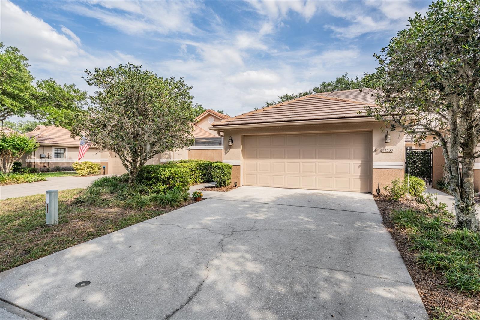 Image 44 of 61 For 17537 Fairmeadow Drive