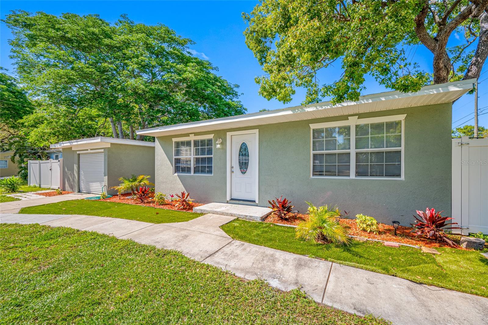 Image 10 of 59 For 1290 Bertland Way