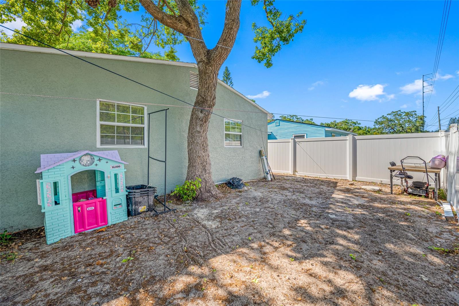 Image 12 of 59 For 1290 Bertland Way
