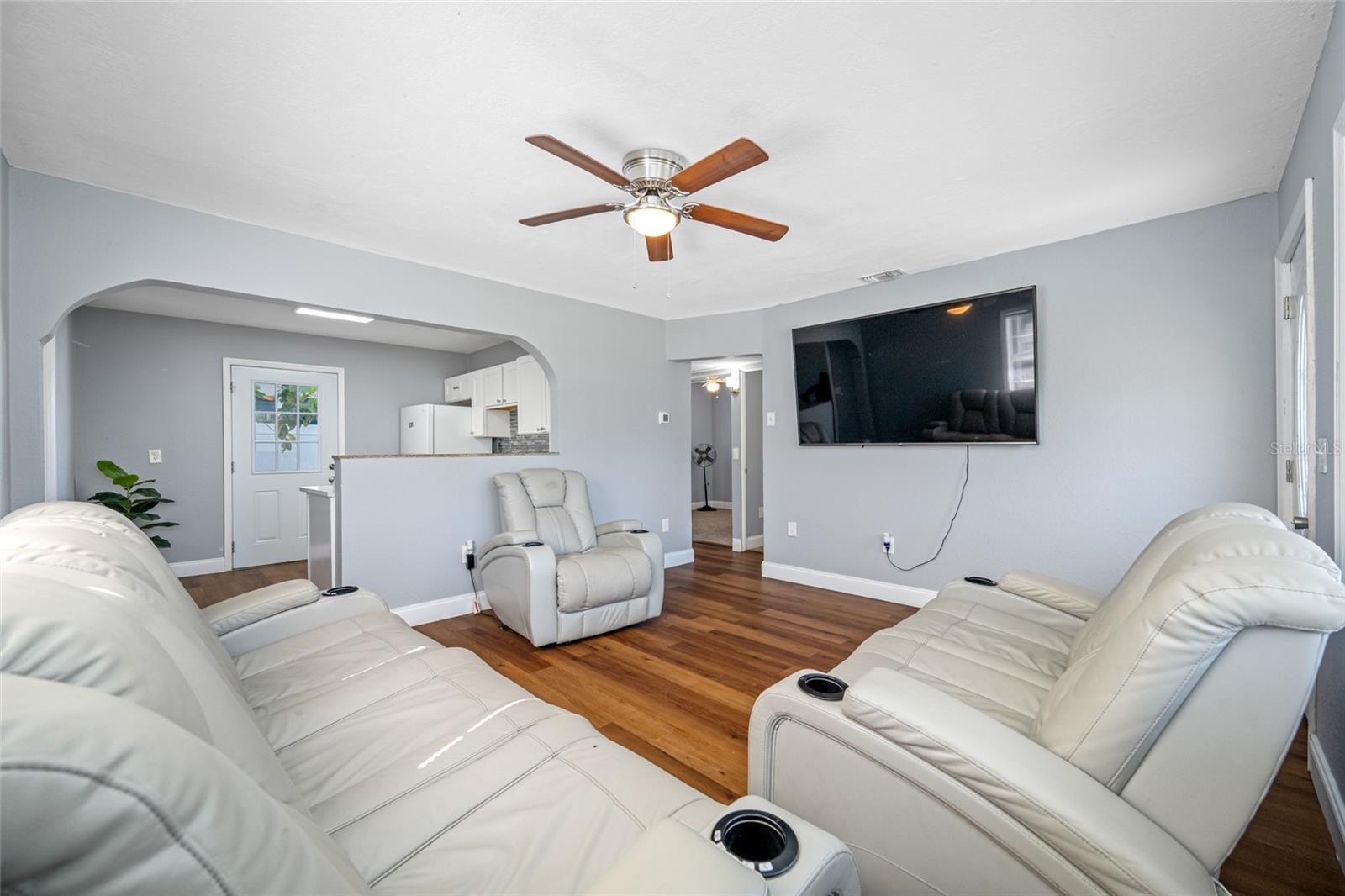 Image 19 of 59 For 1290 Bertland Way