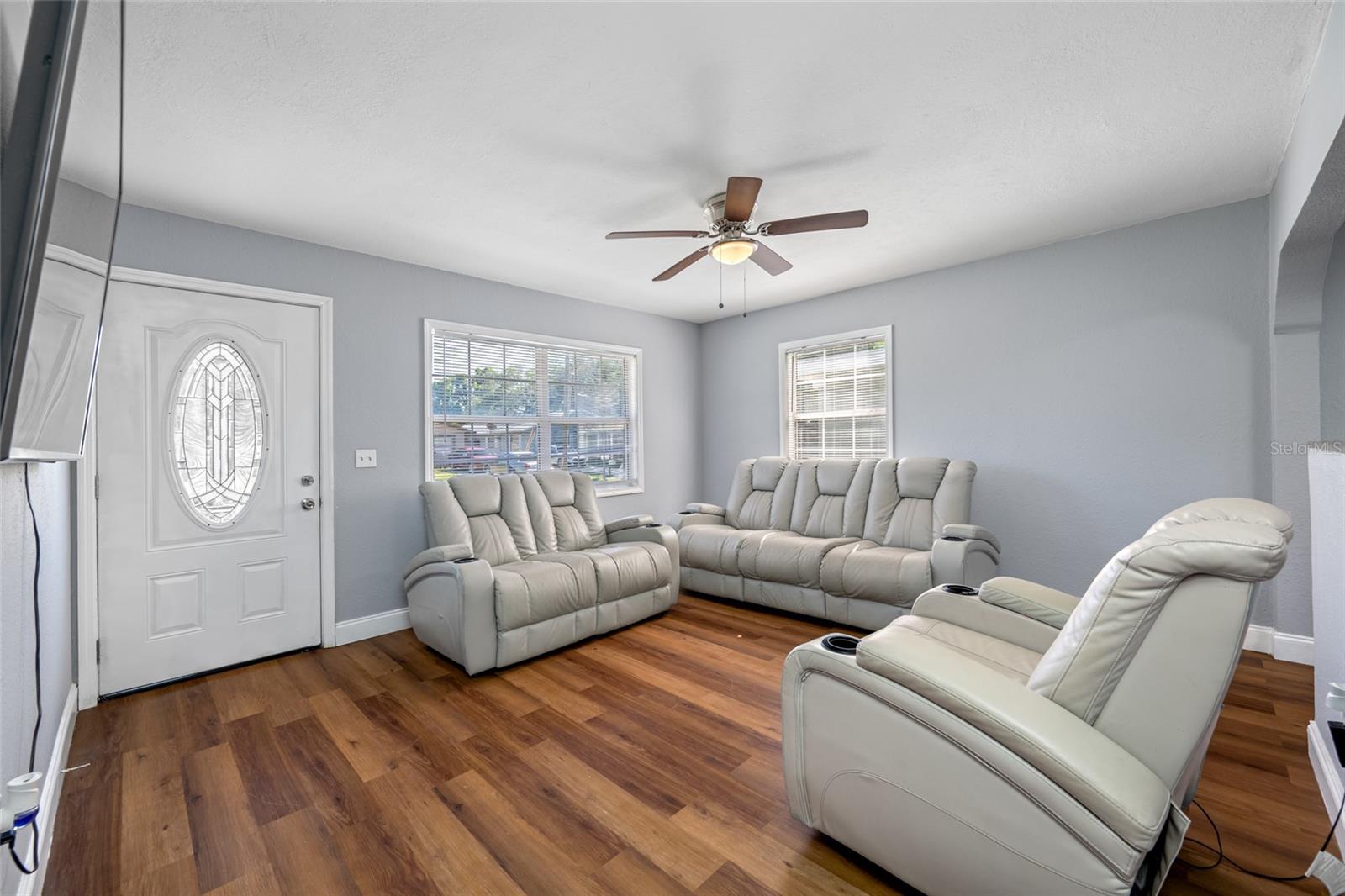 Image 21 of 59 For 1290 Bertland Way