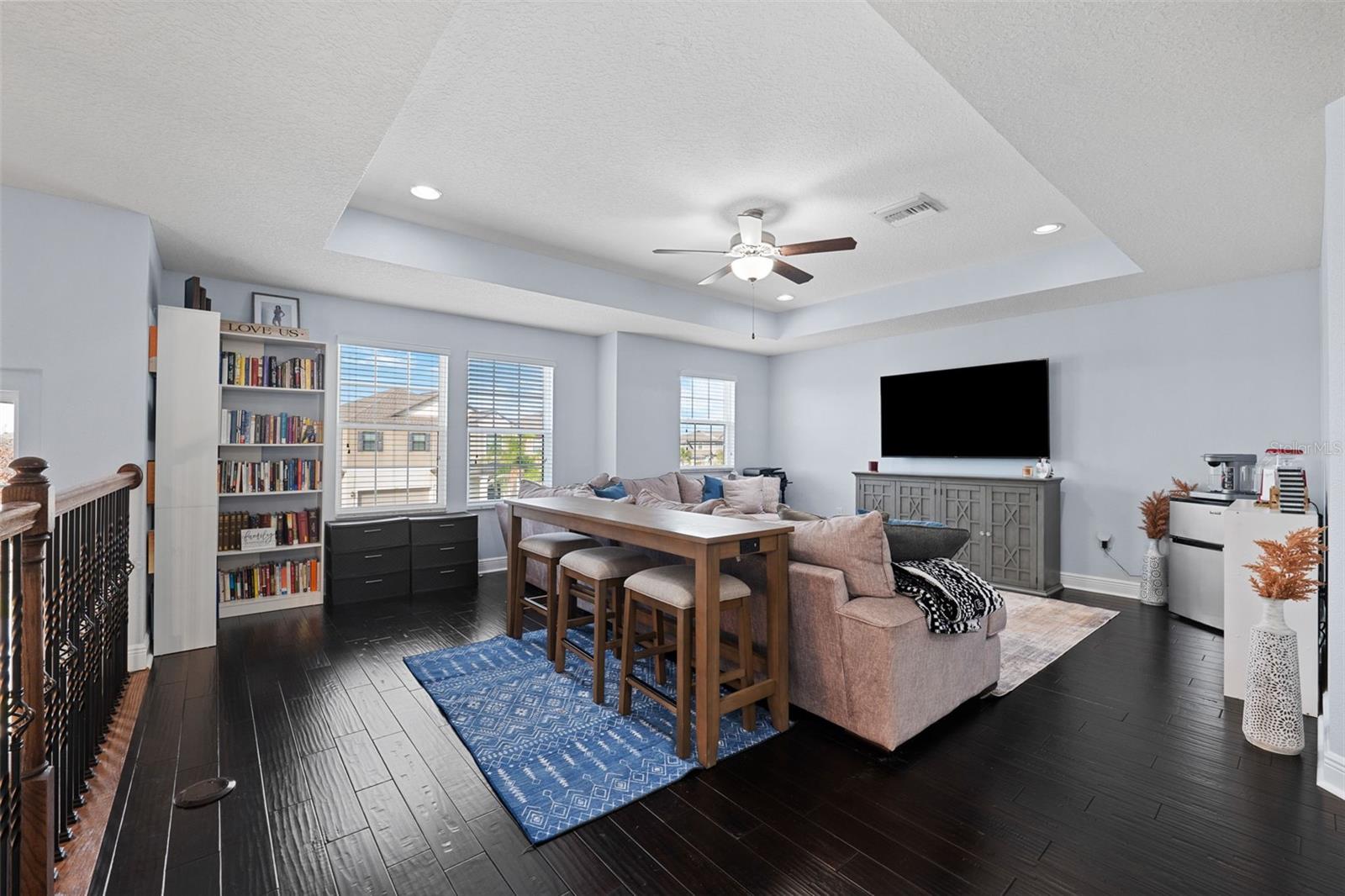 Image 22 of 68 For 8048 Roma Dune Drive