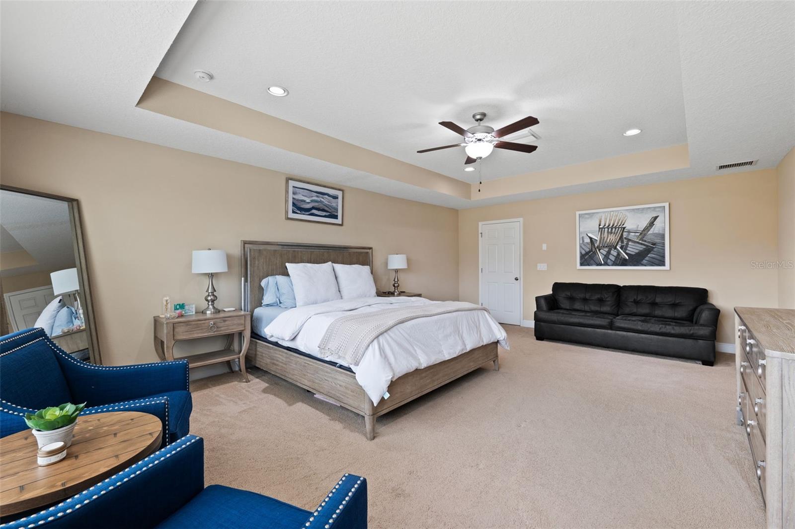 Image 27 of 68 For 8048 Roma Dune Drive