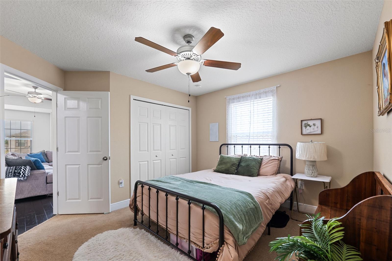 Image 33 of 68 For 8048 Roma Dune Drive