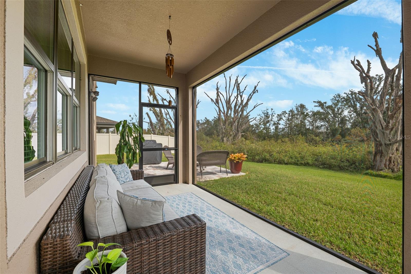 Image 46 of 68 For 8048 Roma Dune Drive