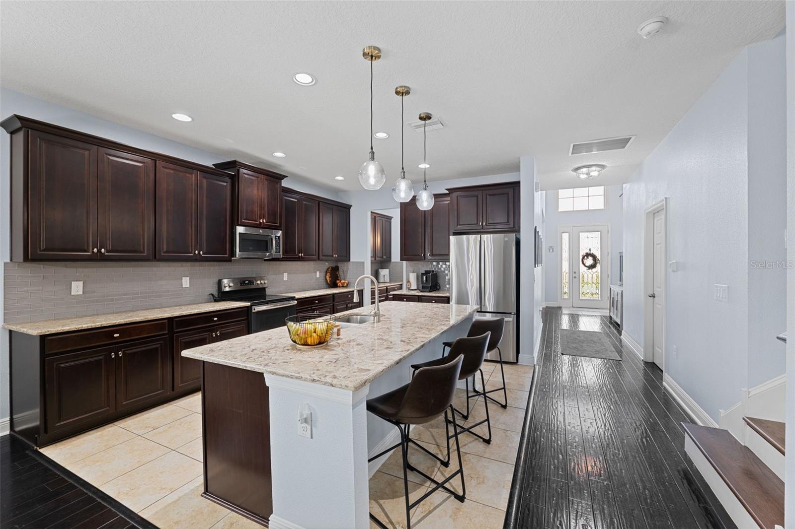 Image 9 of 68 For 8048 Roma Dune Drive