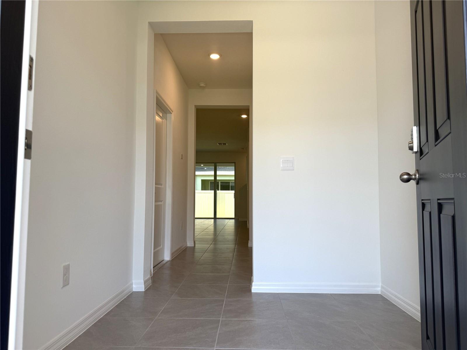 Image 3 of 39 For 17233 Bigleaf Mahogany Lane