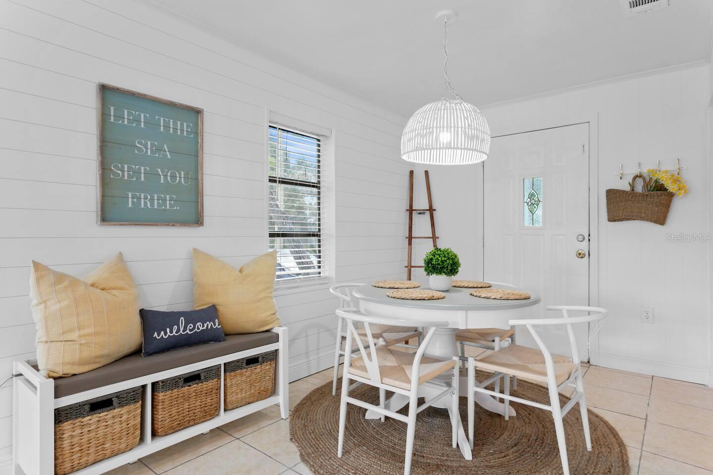 Image 11 of 42 For 2215 Thrace Street