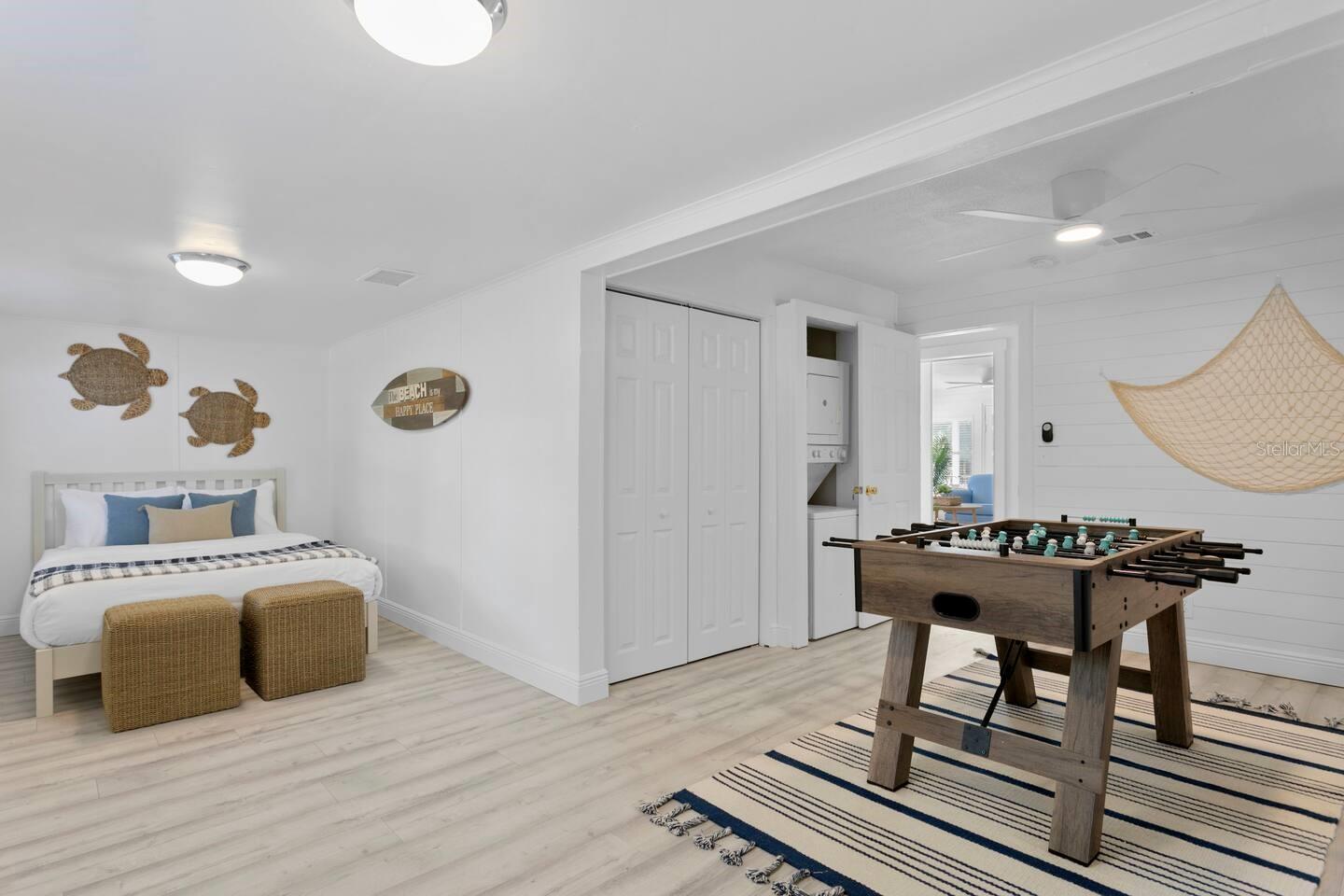 Image 22 of 42 For 2215 Thrace Street